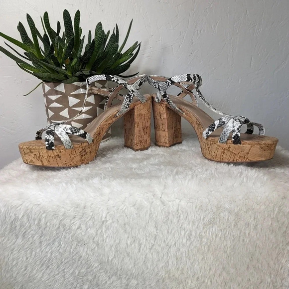 Charles David faux snakeskin strappy platform sandals 4" heel women's size 8.5 - Picture 2 of 6